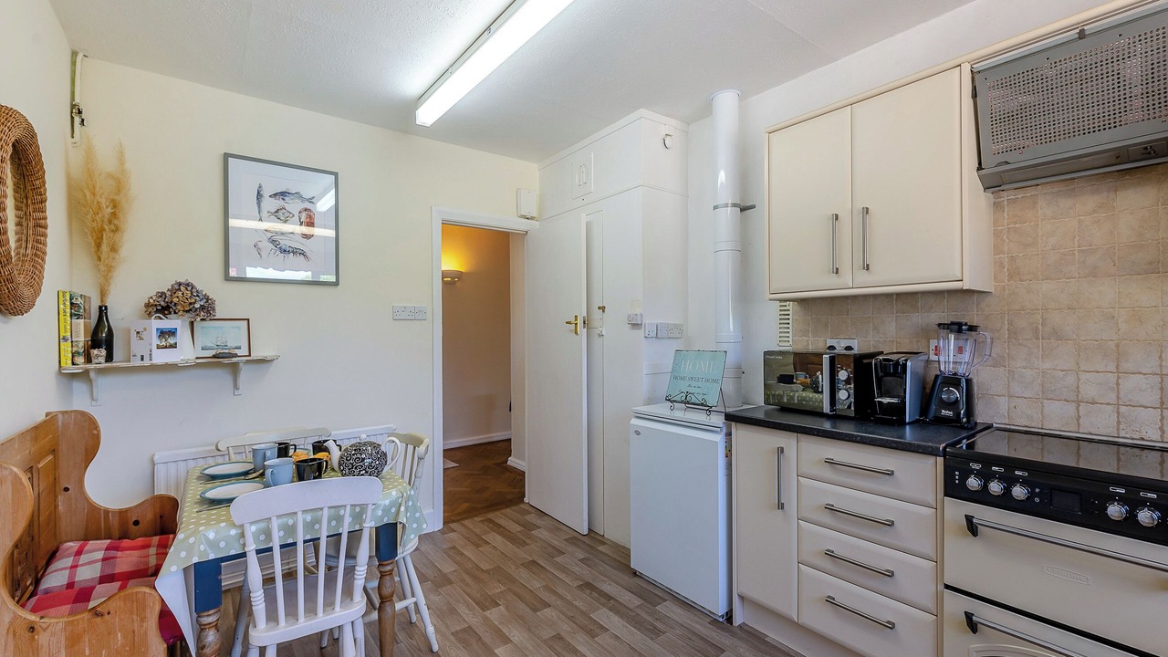 Photo of Others in Hope-Cove