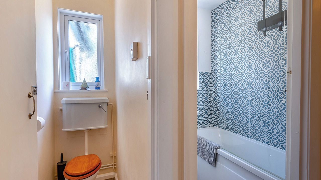 Photo of Bathroom in Hope-Cove