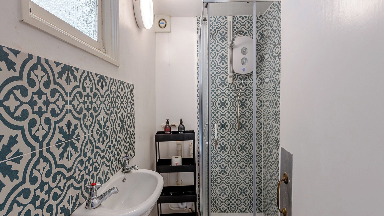 Photo of Bathroom in Hope-Cove