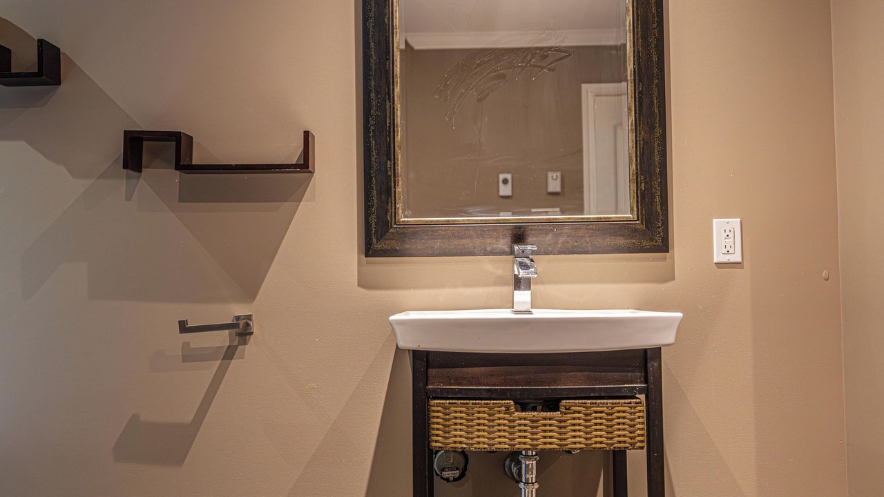 Photo of Bathroom in Brossard