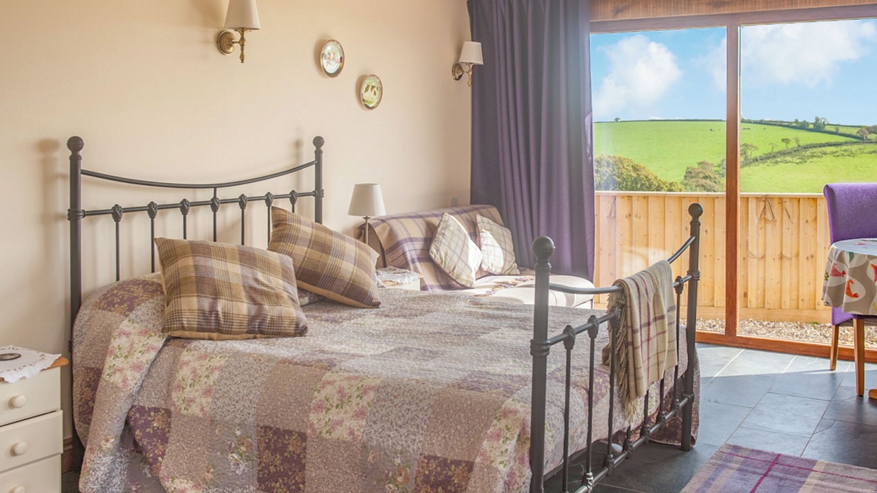 Photo of Others in Lifton