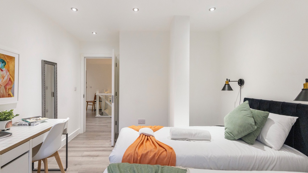 Photo of Bedroom in Lea Bridge