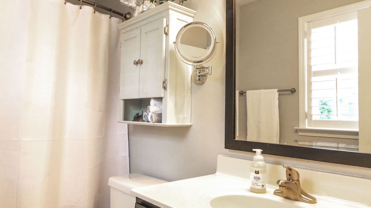 Photo of Bathroom in Downtown