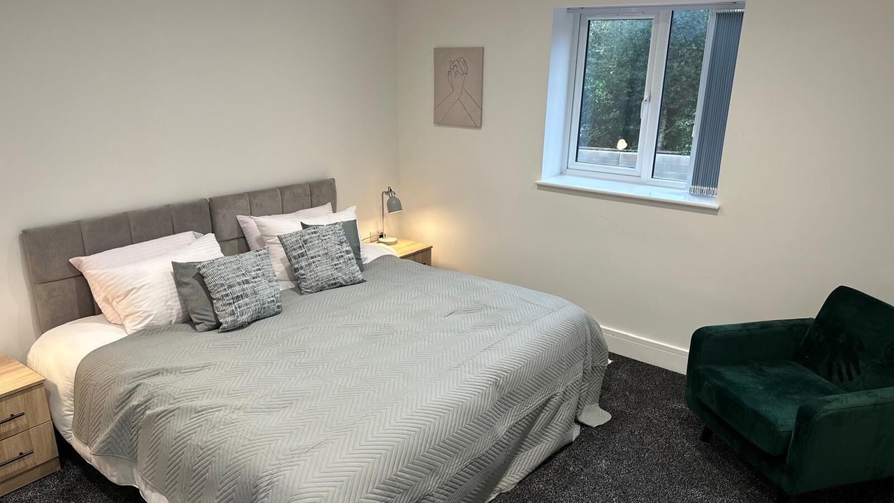 Photo of Bedroom in Long Eaton