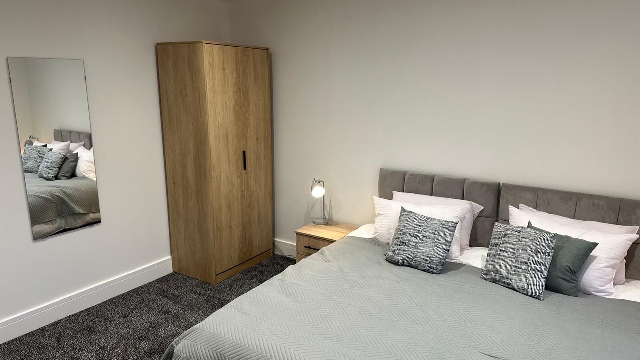 Photo of Bedroom in Long Eaton