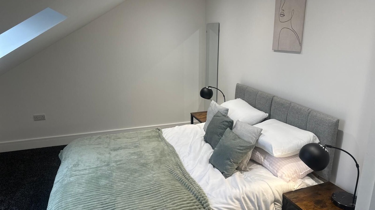 Photo of Bedroom in Long Eaton