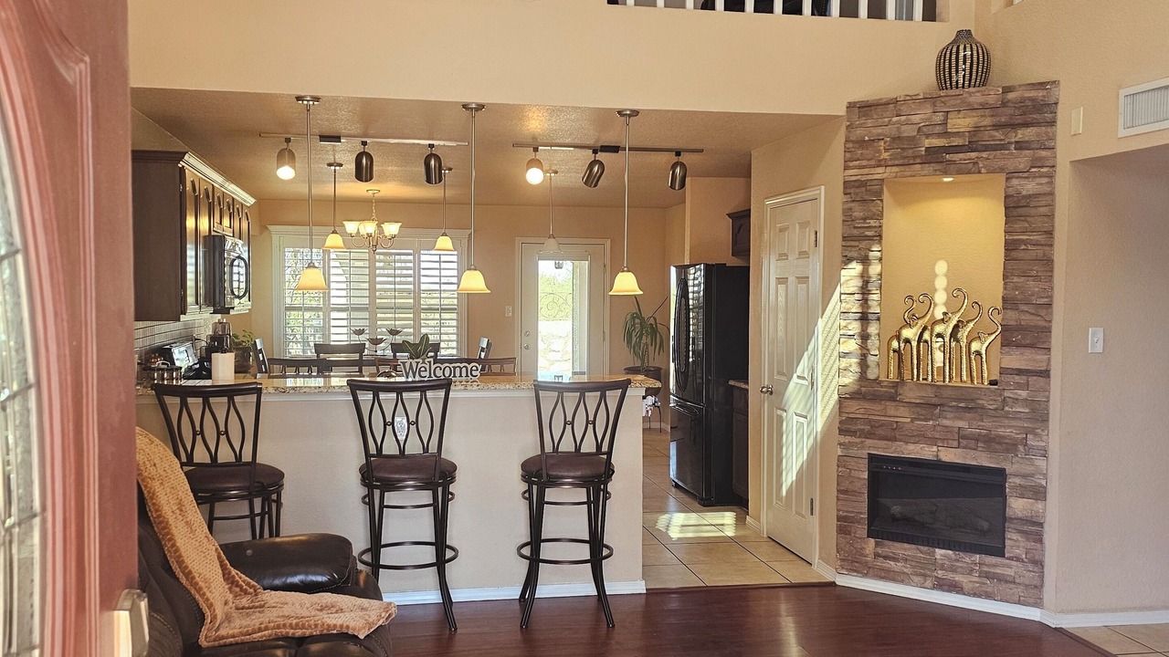 Photo of Livingroom in Biggs Field