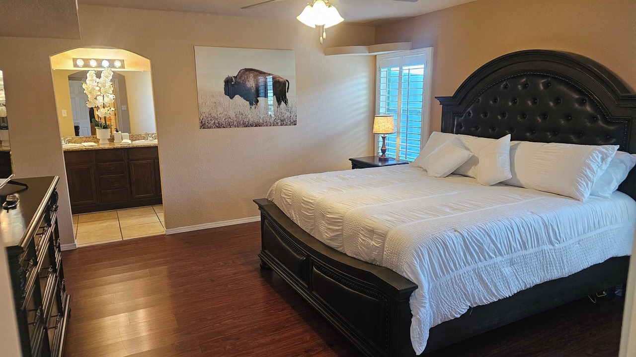 Photo of Bedroom in Biggs Field