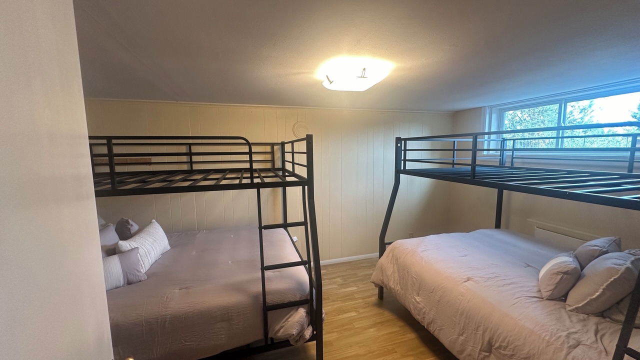 Photo of Bedroom in Big Arm