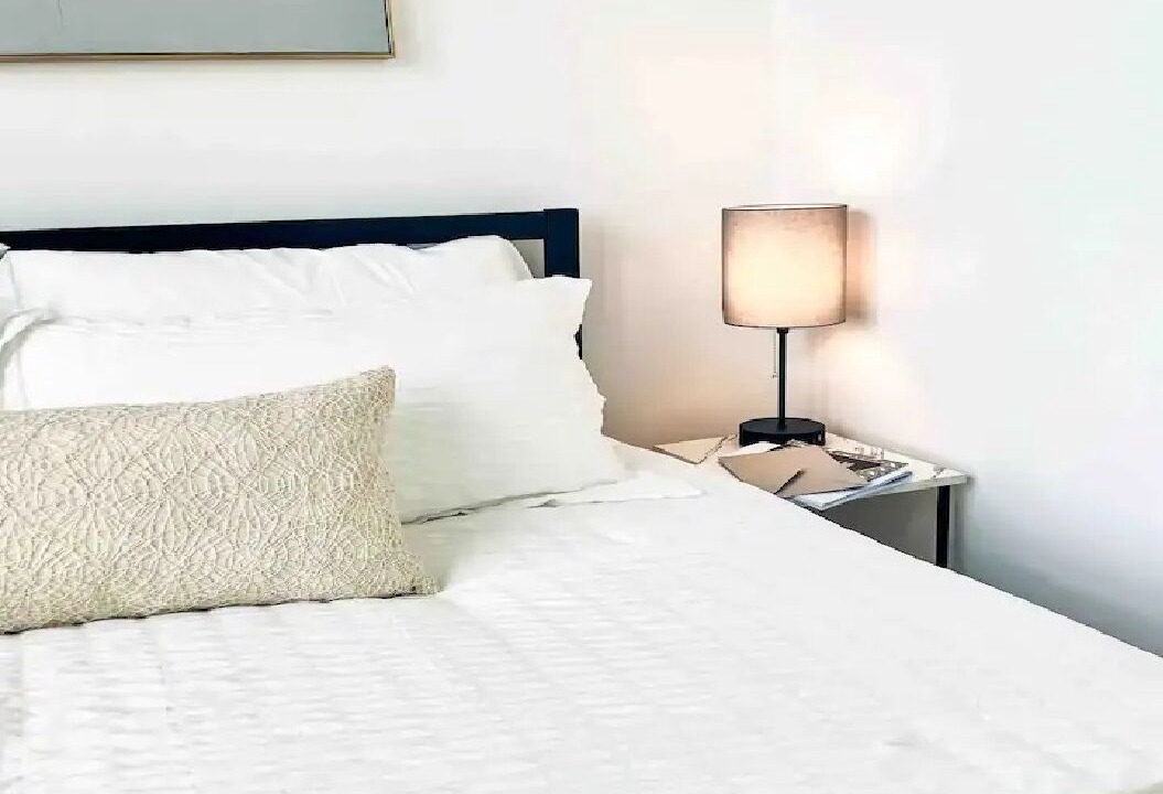 Photo of Bedroom in Stockade Historic District