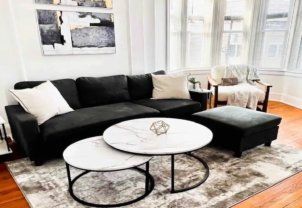 Photo of Livingroom in Stockade Historic District