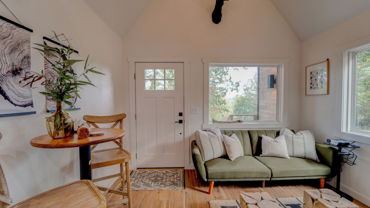 Photo of Livingroom in Fayetteville