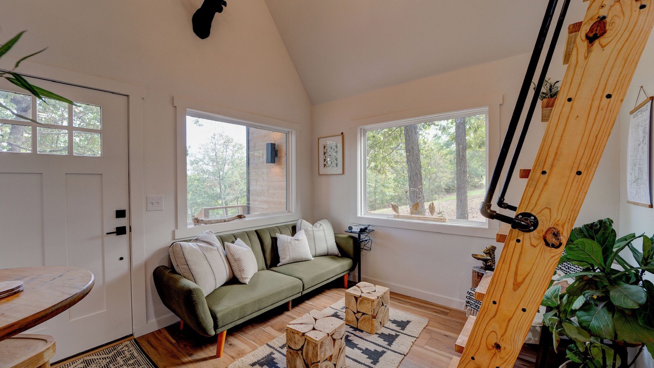 Photo of Livingroom in Fayetteville