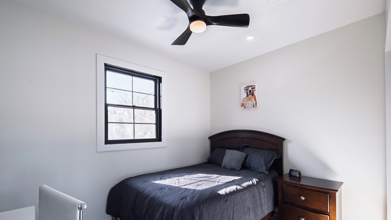 Photo of Bedroom in Saratoga Springs