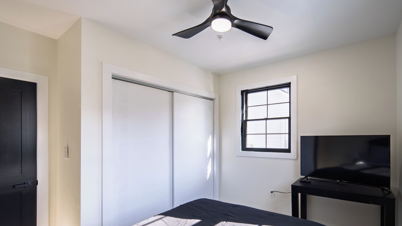 Photo of Bedroom in Saratoga Springs