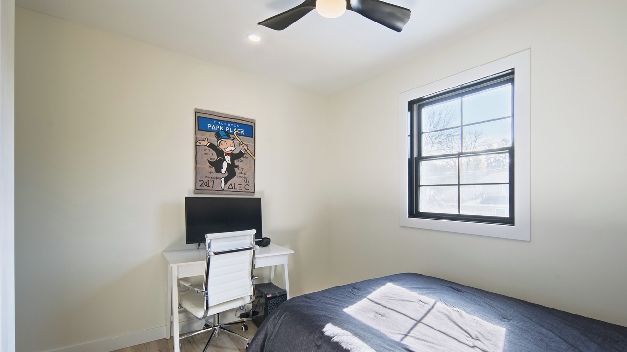 Photo of Bedroom in Saratoga Springs