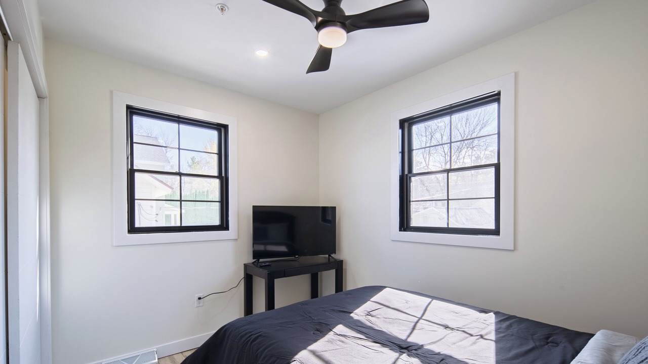 Photo of Bedroom in Saratoga Springs