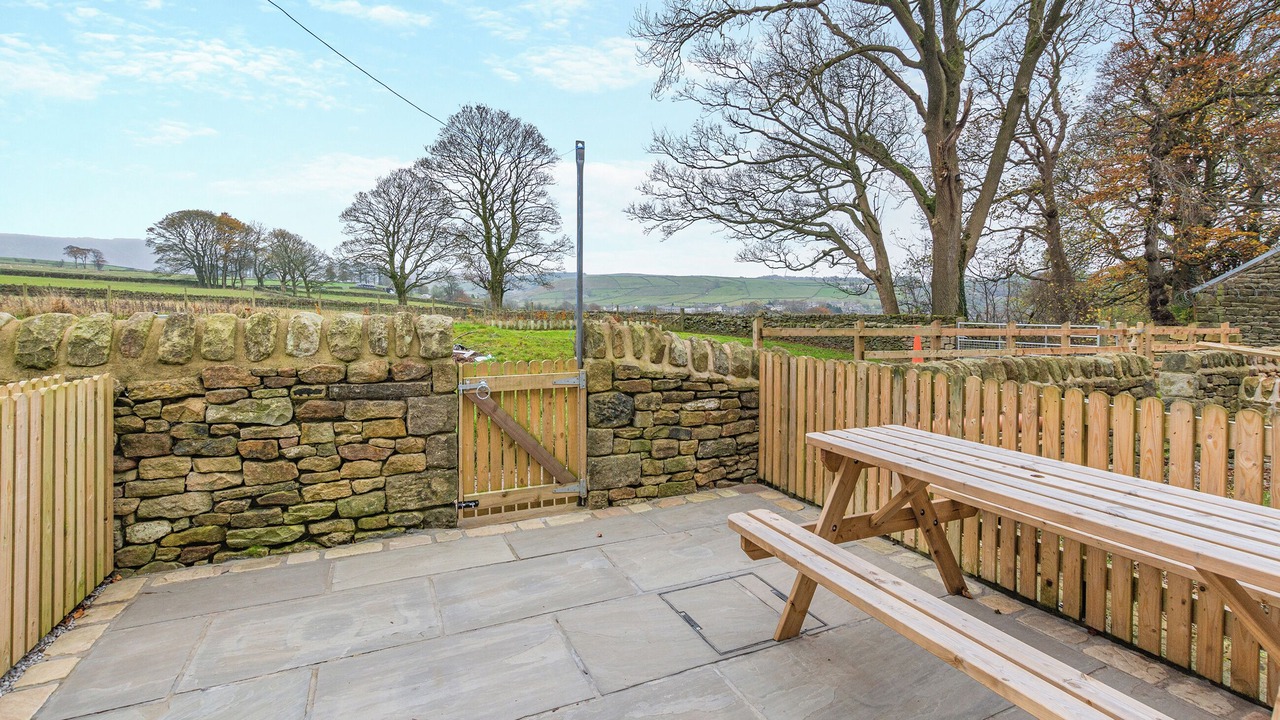 Photo of Others in Trawden