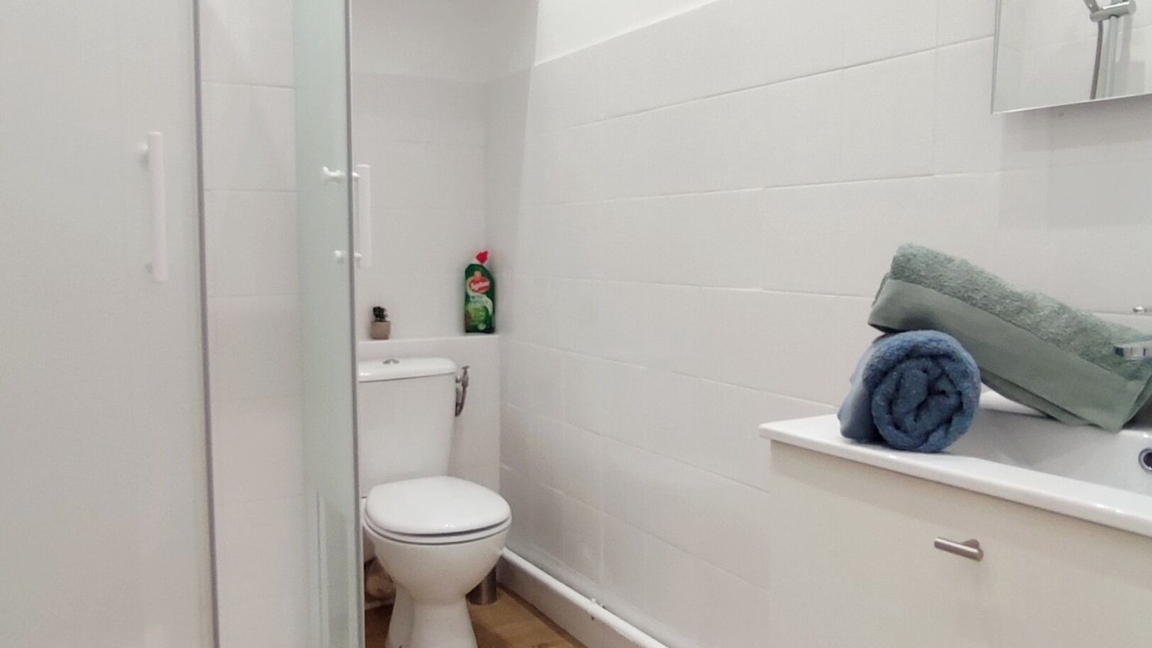 Photo of Bathroom in Quartier du Port