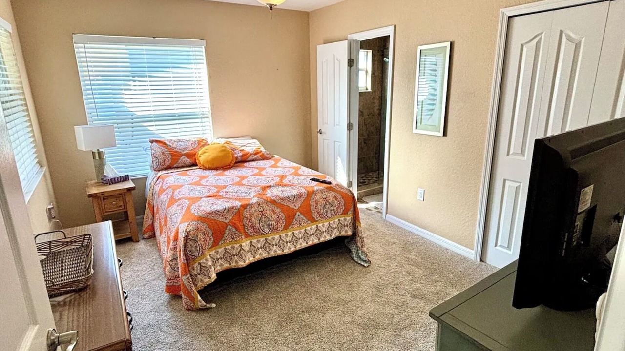 Photo of Bedroom in Palm Harbor