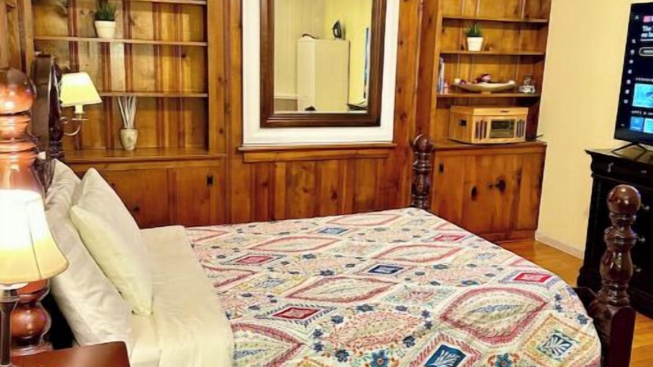 Photo of Bedroom in Lynchburg
