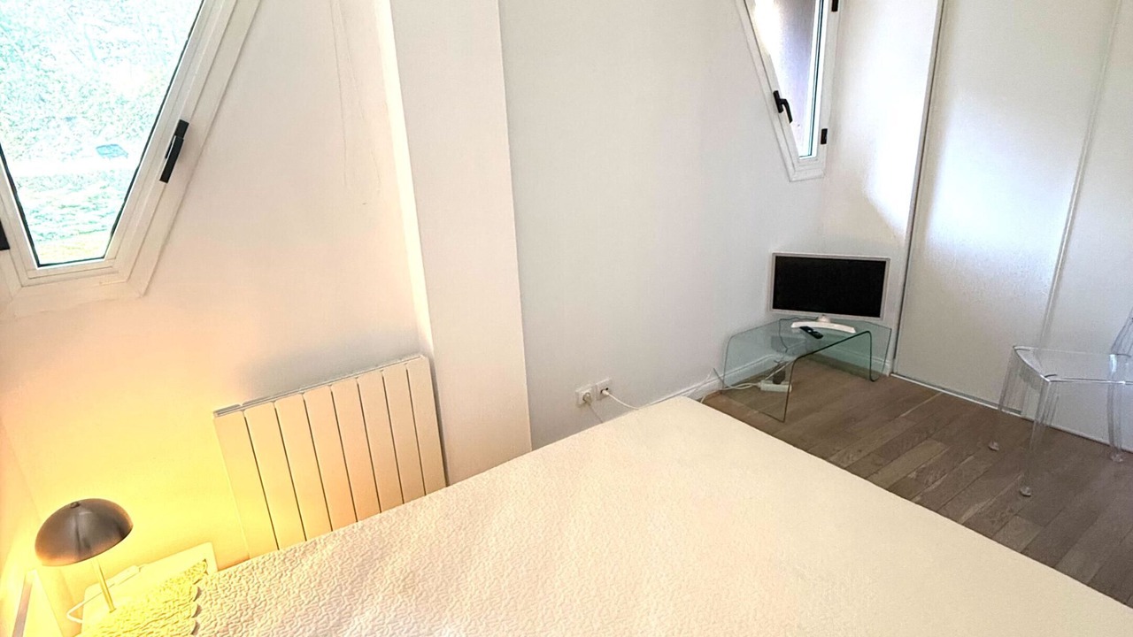 Photo of Bedroom in Deauville