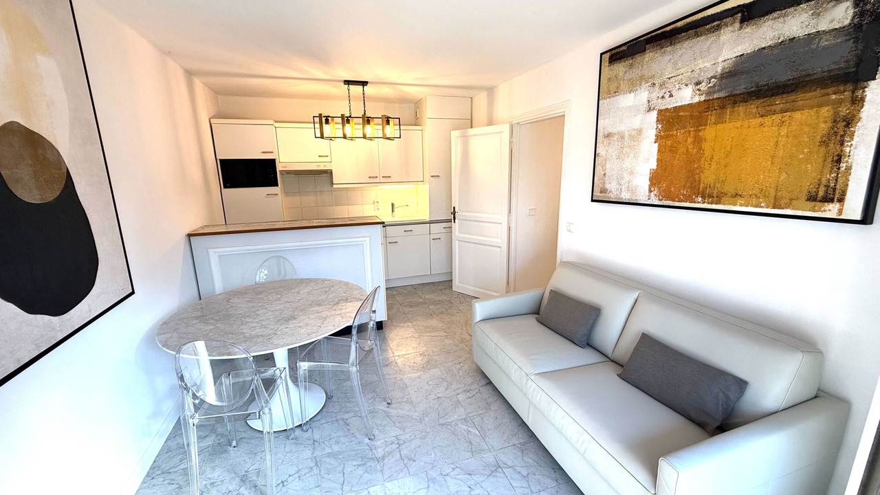 Photo of Livingroom in Deauville