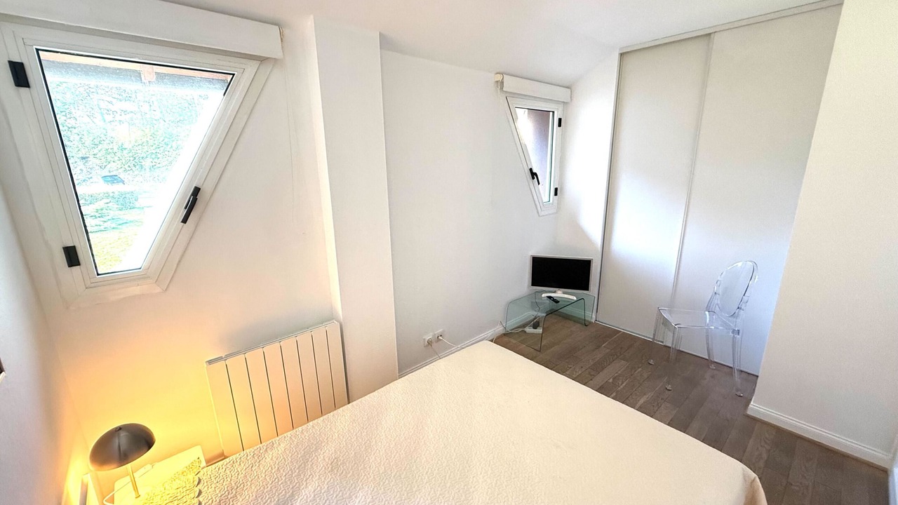 Photo of Bedroom in Deauville