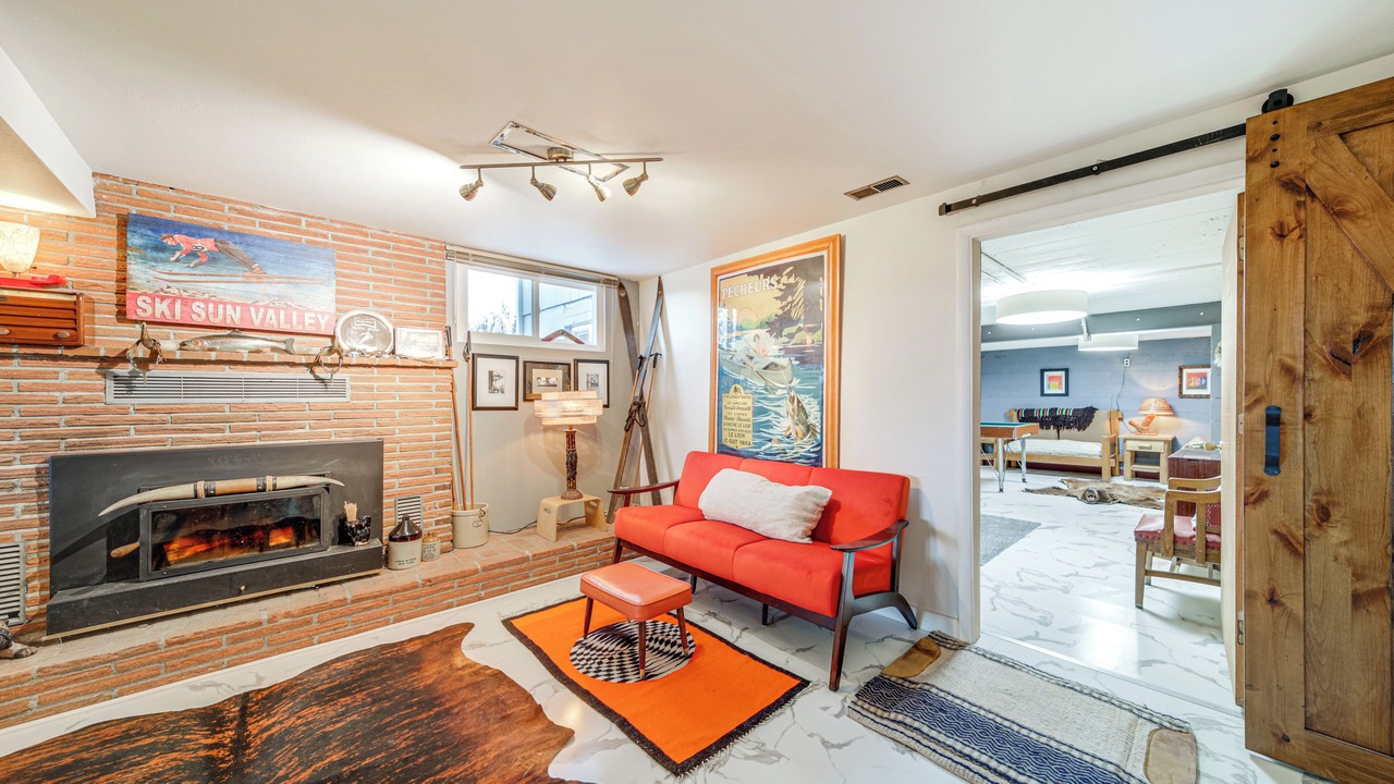 Photo of Others in Clarkston Heights-Vineland