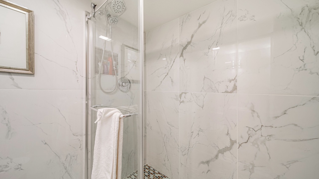 Photo of Bathroom in Clarkston Heights-Vineland