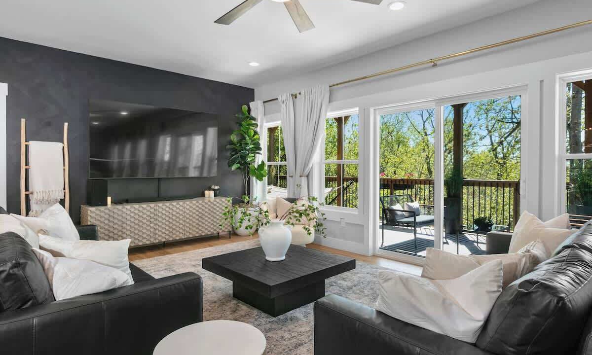 Photo of Bedroom in Laurel Park