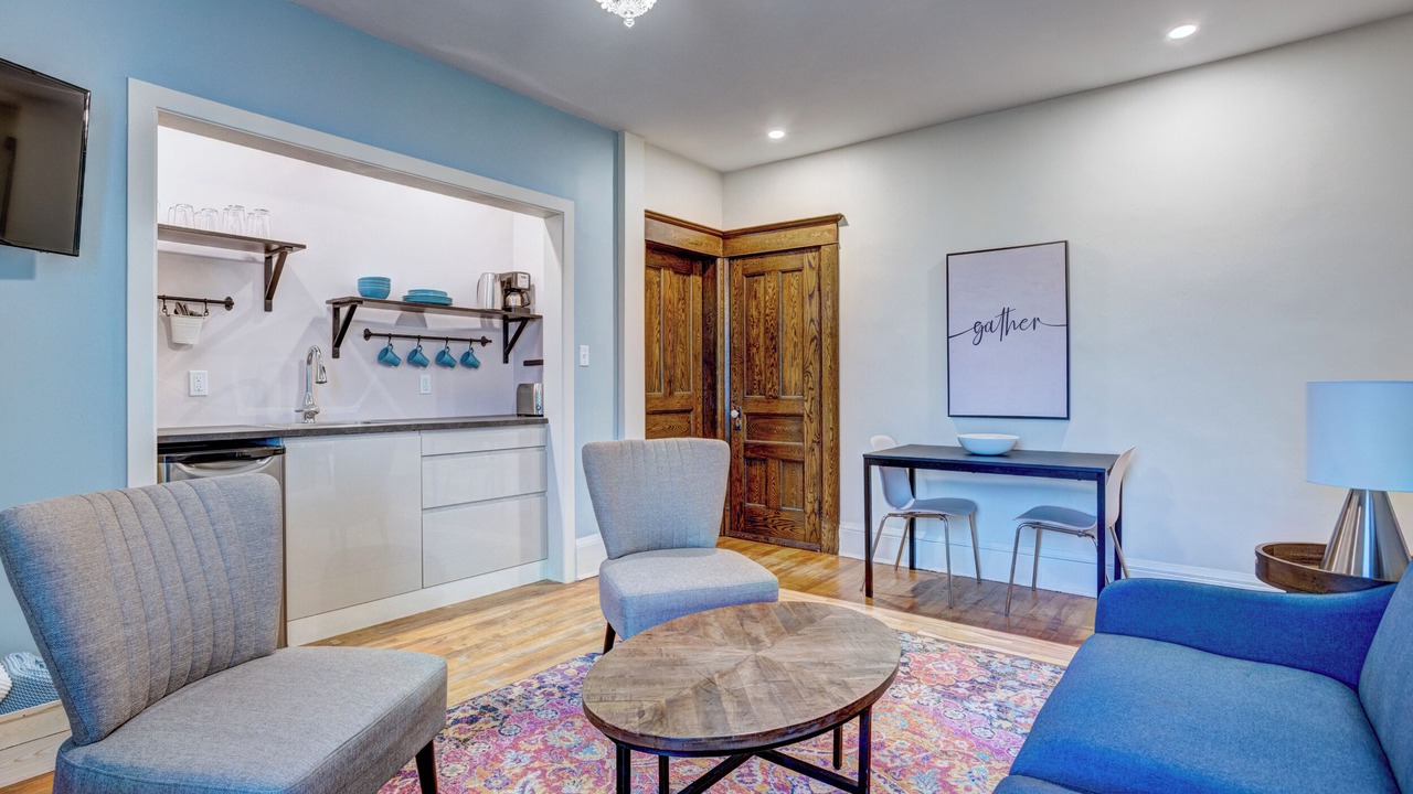 Photo of Livingroom in Lunenburg