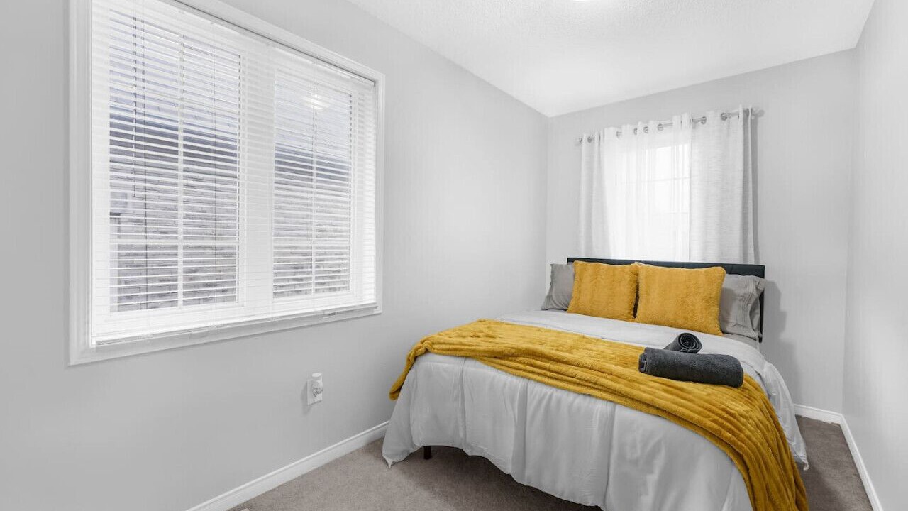 Photo of Bedroom in Ajax