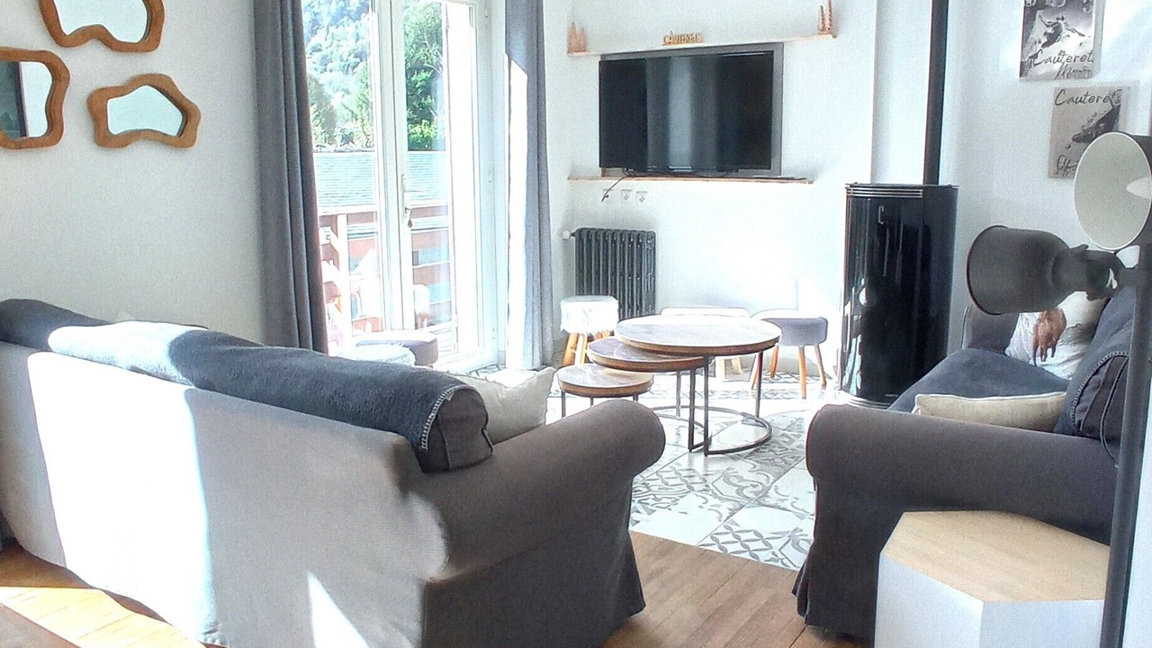 Photo of Livingroom in Cauterets
