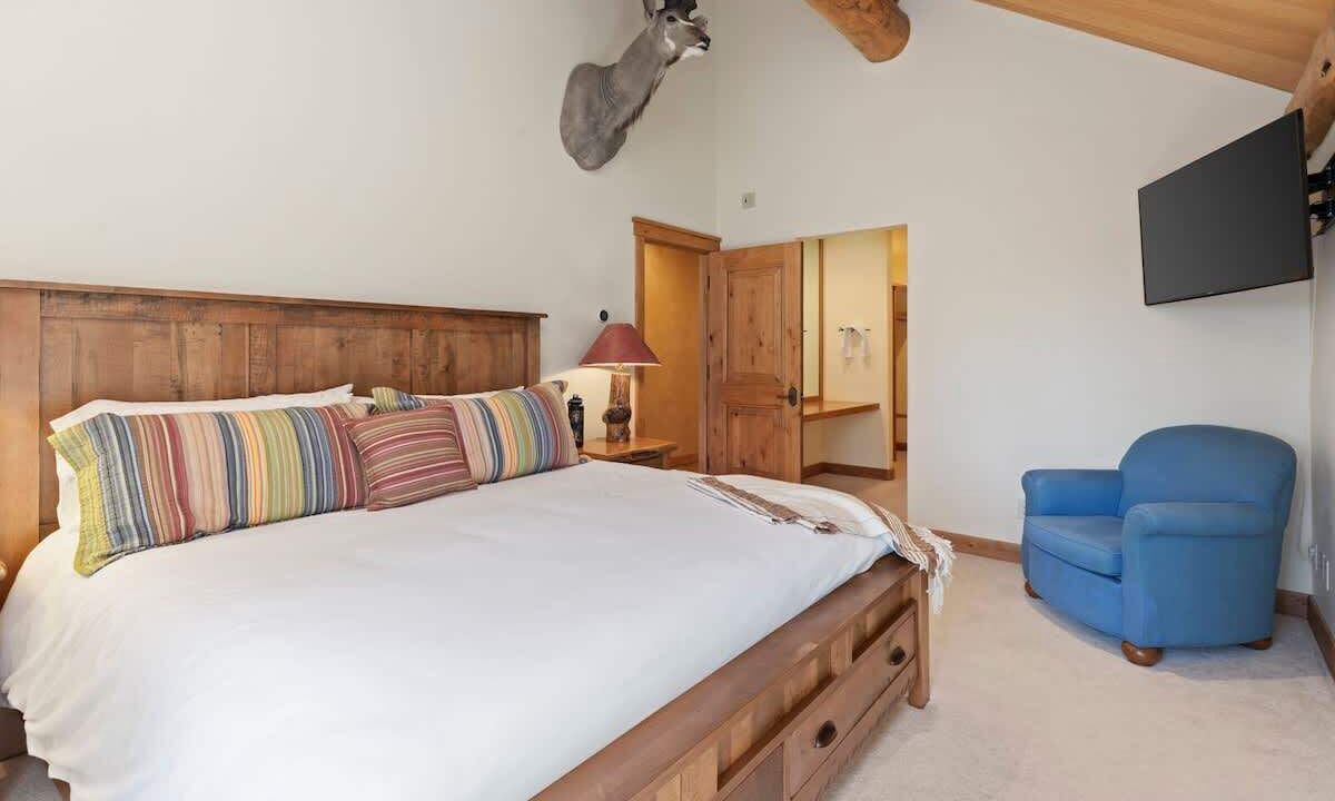 Photo of Bedroom in Granite Ridge