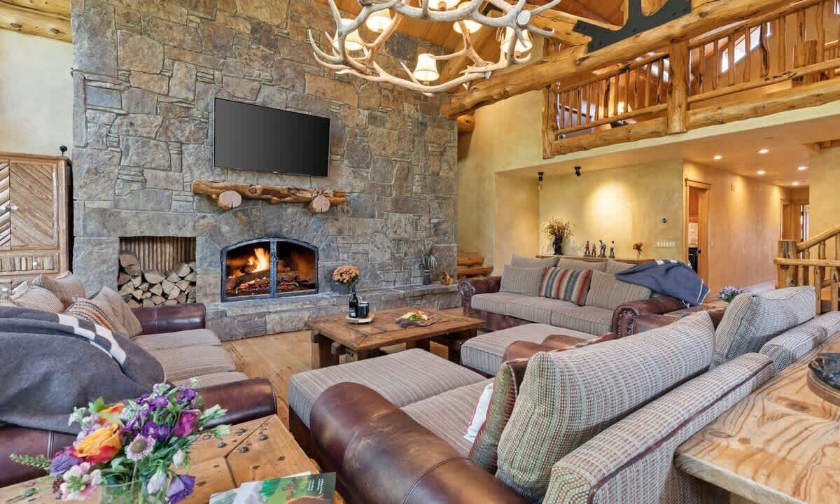 Photo of Livingroom in Granite Ridge