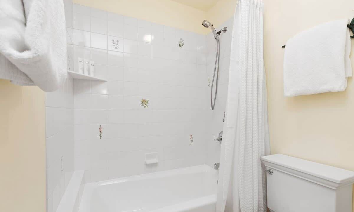 Photo of Bathroom in Granite Ridge
