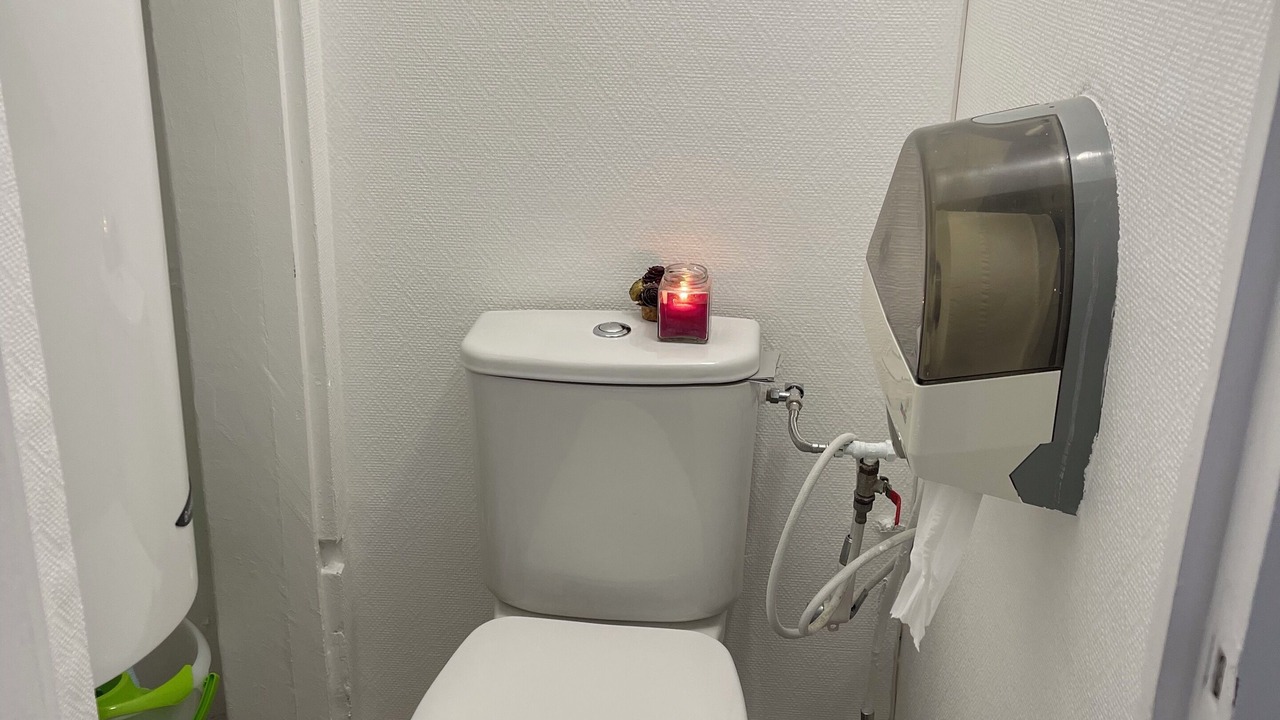 Photo of Bathroom in Odeon