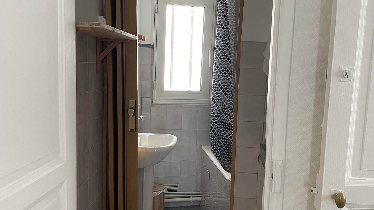 Photo of Bathroom in Odeon