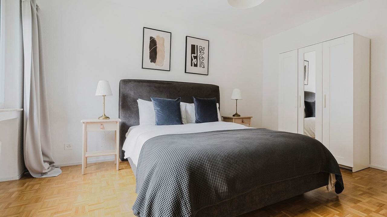 Photo of Bedroom in District 6