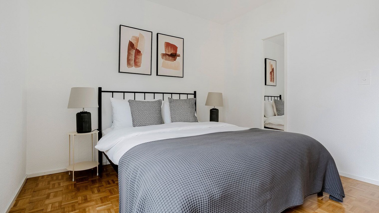 Photo of Bedroom in District 6
