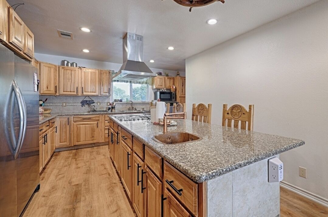 Photo of Kitchen in Quinlan