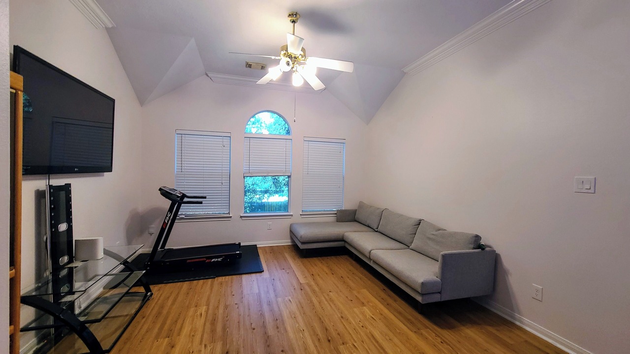 Photo of Livingroom in Barker