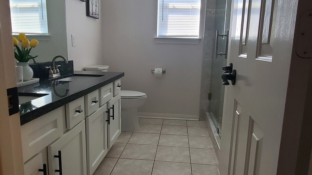 Photo of Bathroom in Barker