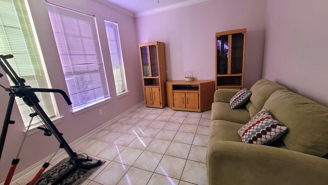 Photo of Livingroom in Barker