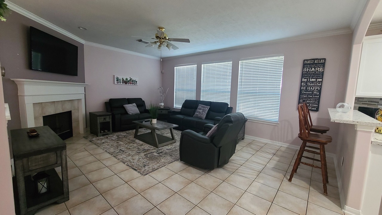 Photo of Livingroom in Barker