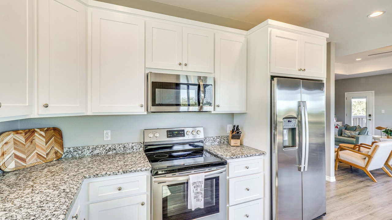 Photo of Kitchen in Buchanan Dam