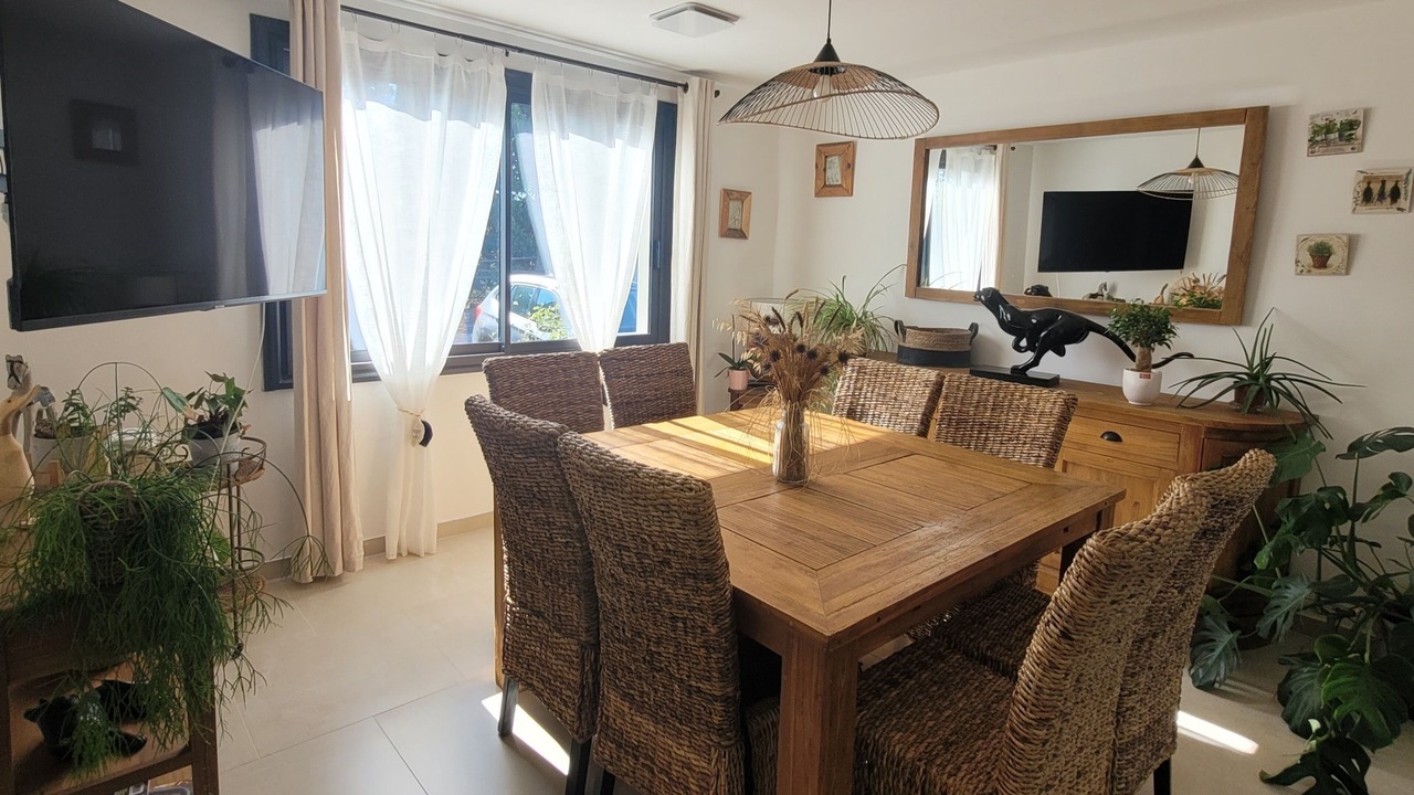 Photo of Livingroom in Salleles-d'Aude