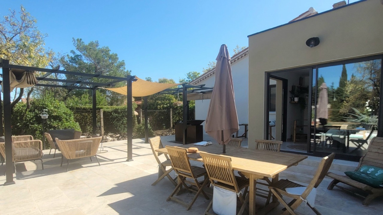 Photo of Patio Balcony in Salleles-d'Aude