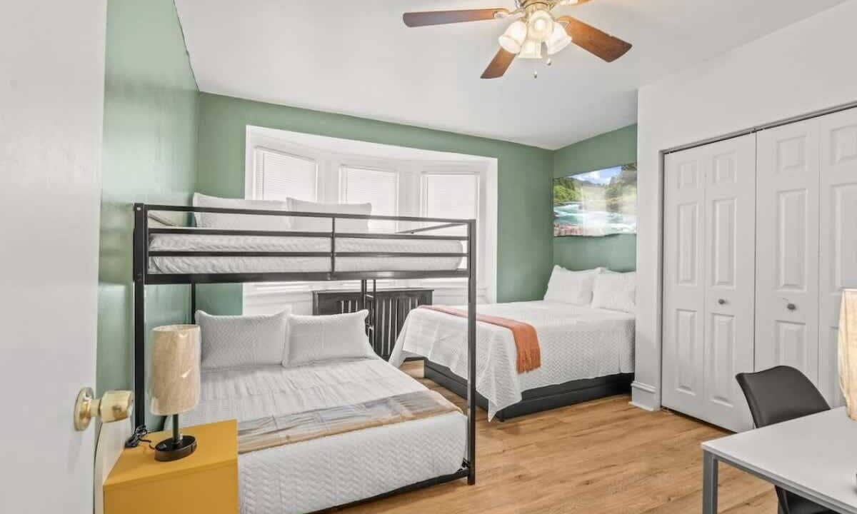 Photo of Bedroom in North Philadelphia